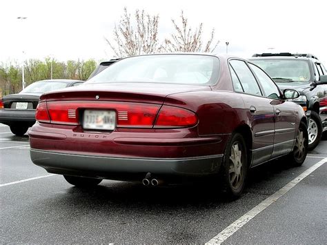 Buick Regal 2005 photo