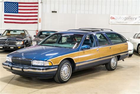 Buick Roadmaster 1995 photo