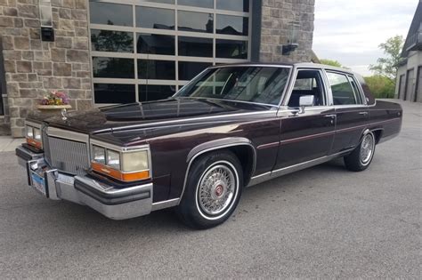 Cadillac Brougham 1989 photo