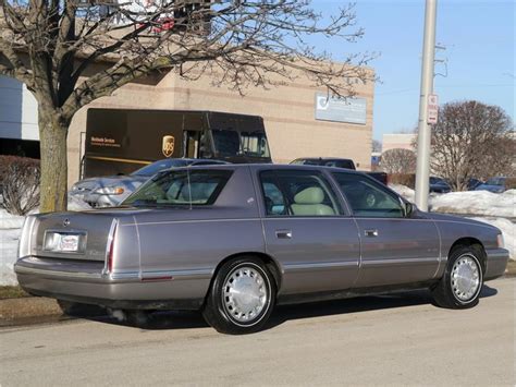 Cadillac Deville 1997 photo