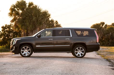 Cadillac Escalade esv 2015 photo