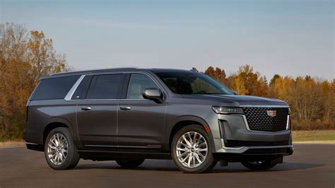 photo of Cadillac Escalade hybrid car production