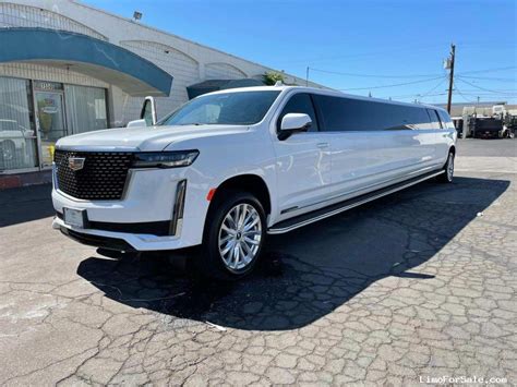 photo of Cadillac Limousine car production