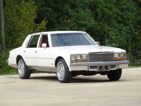 Cadillac Seville 1978 photo