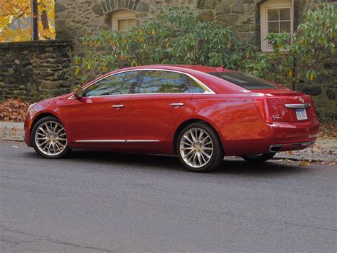 Cadillac Xts 2013 photo