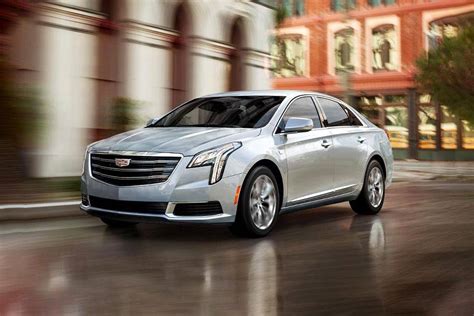 Cadillac Xts photo