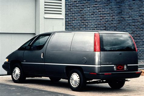 Chevrolet Apv photo