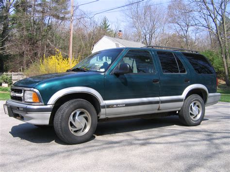 Chevrolet Blazer 1997 photo