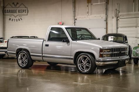 Chevrolet C10 1991 photo