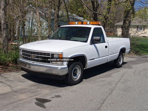 Chevrolet C2500 1992 photo