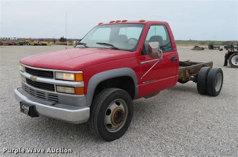 Chevrolet C3500hd photo