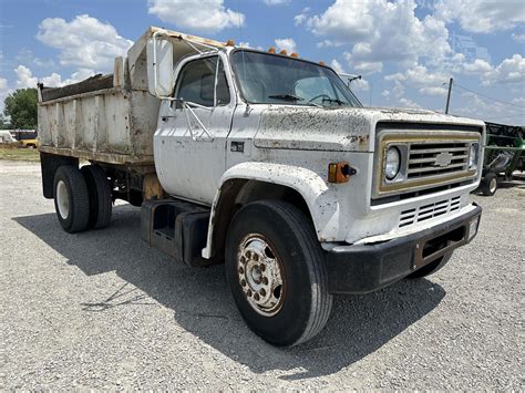 Chevrolet C70 1986 photo