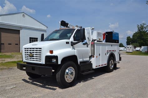 photo of Chevrolet C7500 car production