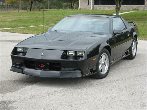 Chevrolet Camaro 1991 photo