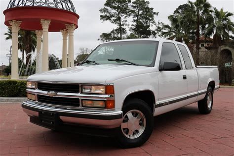 Chevrolet Chevrolet truck 1997 photo