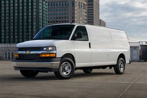 Chevrolet Chevy van 2003 photo