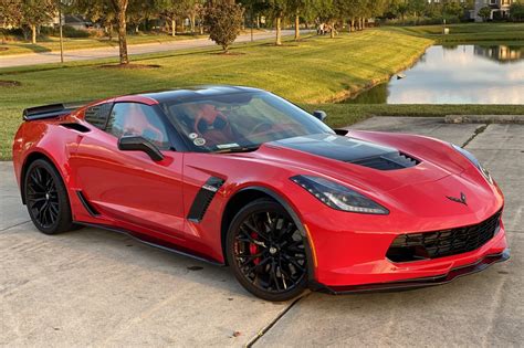 Chevrolet Corvette z06 photo