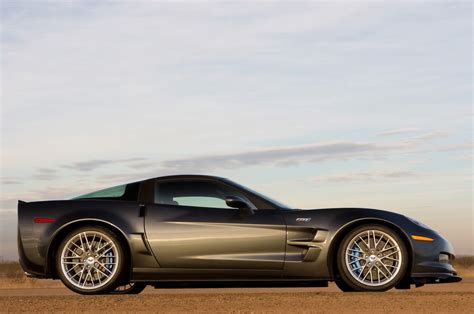 Chevrolet Corvette zr1 2009 photo