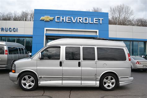 photo of Chevrolet Express 1500 car production