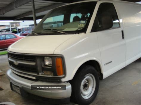 Chevrolet G25 1997 photo