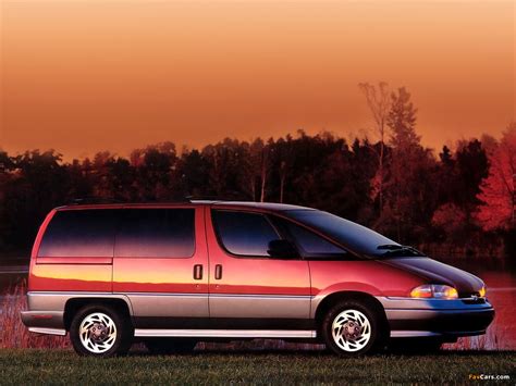 Chevrolet Lumina minivan