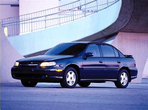 Chevrolet Malibu 2001 photo