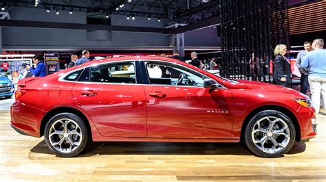 photo of Chevrolet Malibu car production