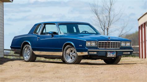 Chevrolet Monte carlo 1981 photo