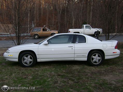 Chevrolet Monte carlo 1996 photo