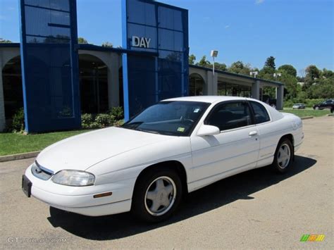 Chevrolet Monte carlo 1999 photo