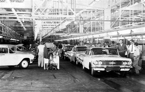 photo of Chevrolet Nova car production