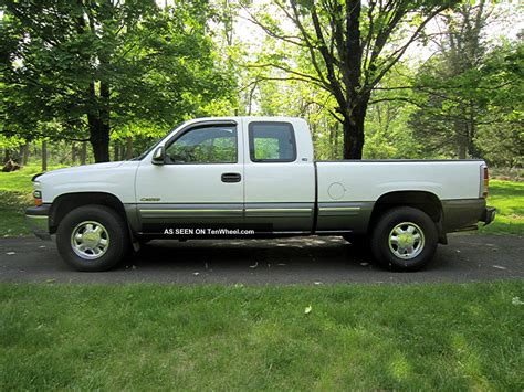 Chevrolet Pickup 1999 photo