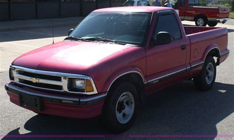 Chevrolet S-10 1994 photo