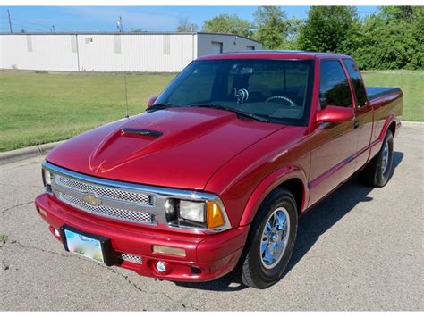 Chevrolet S-10 1996 photo