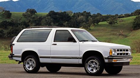 photo of Chevrolet S-blazer car production