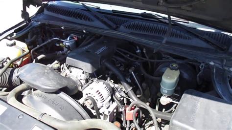 Chevrolet Silverado 2000 engine