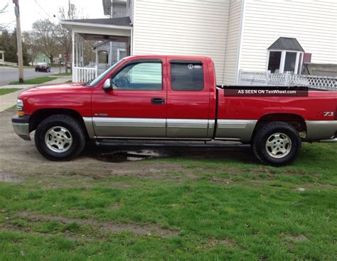 Chevrolet Silverado 2000 photo