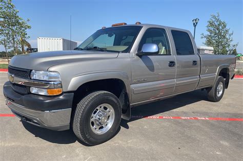 Chevrolet Silverado 2500 hd 2002 photo