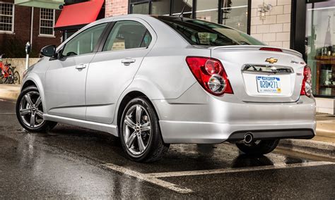 Chevrolet Sonic 2014 photo