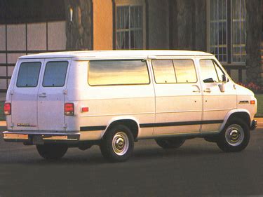 Chevrolet Sport van 1993 photo