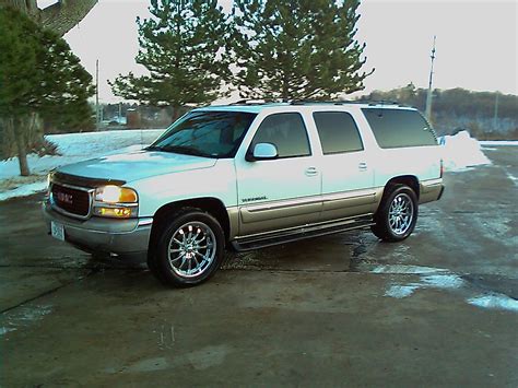 Chevrolet Yukon xl 2000 photo