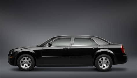 Chrysler 300 2008 photo