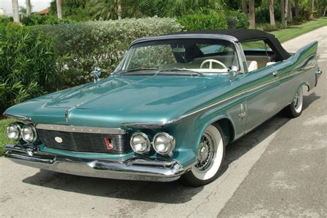 photo of Chrysler Imperial car production