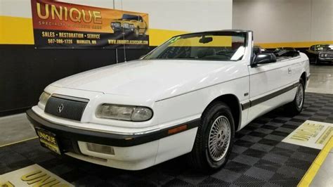 Chrysler Lebaron convertible 1993 photo