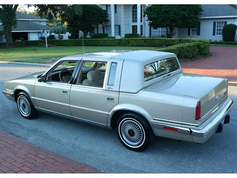 Chrysler New yorker 1991 photo