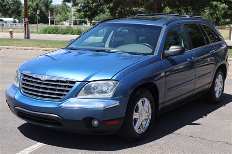 Chrysler Pacifica 2005 photo