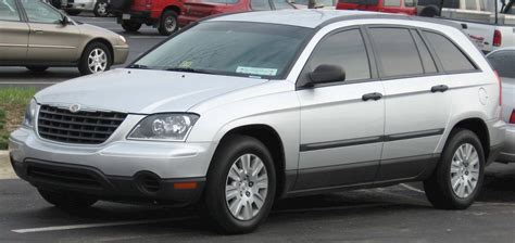 Chrysler Pacifica 2005 photo