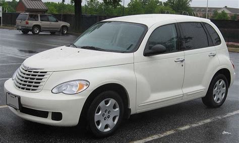 photo of Chrysler Pt cruiser car production