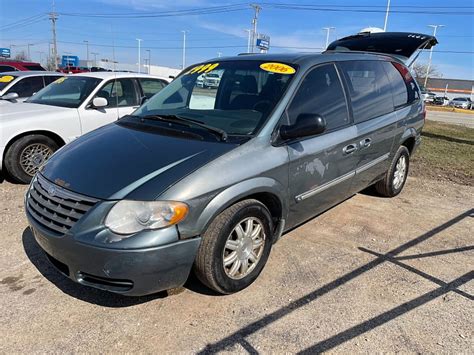 Chrysler Town and country lwb