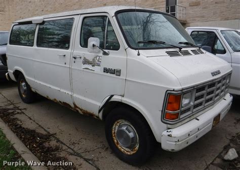 photo of Dodge B350 car production